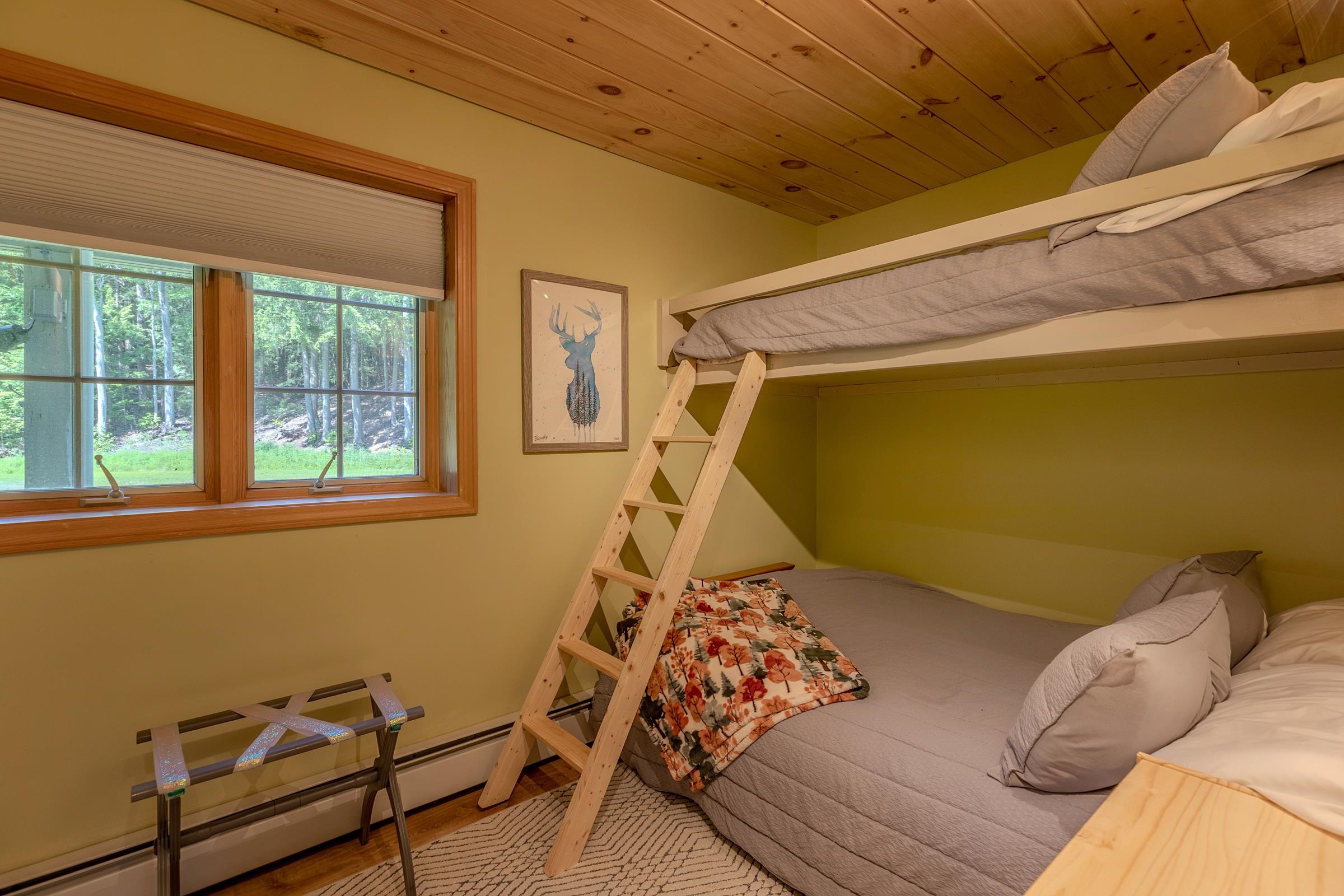 157 Old Sawmill Road Londonderry, VT 05148 - Photo 23 of 59