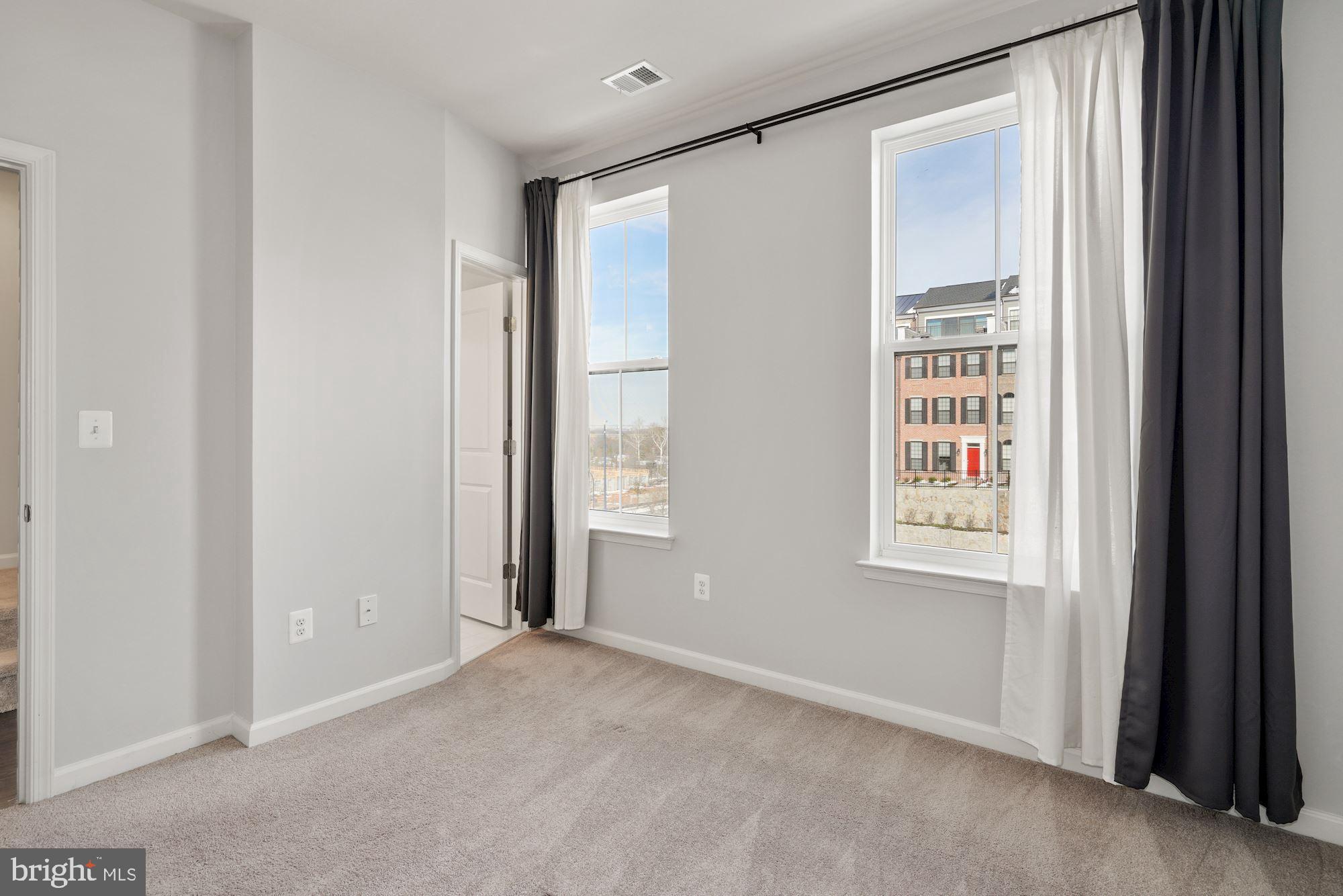 506 Riversail Lane, Unit 435 National Harbor, MD 20745 - Photo 20 of 37