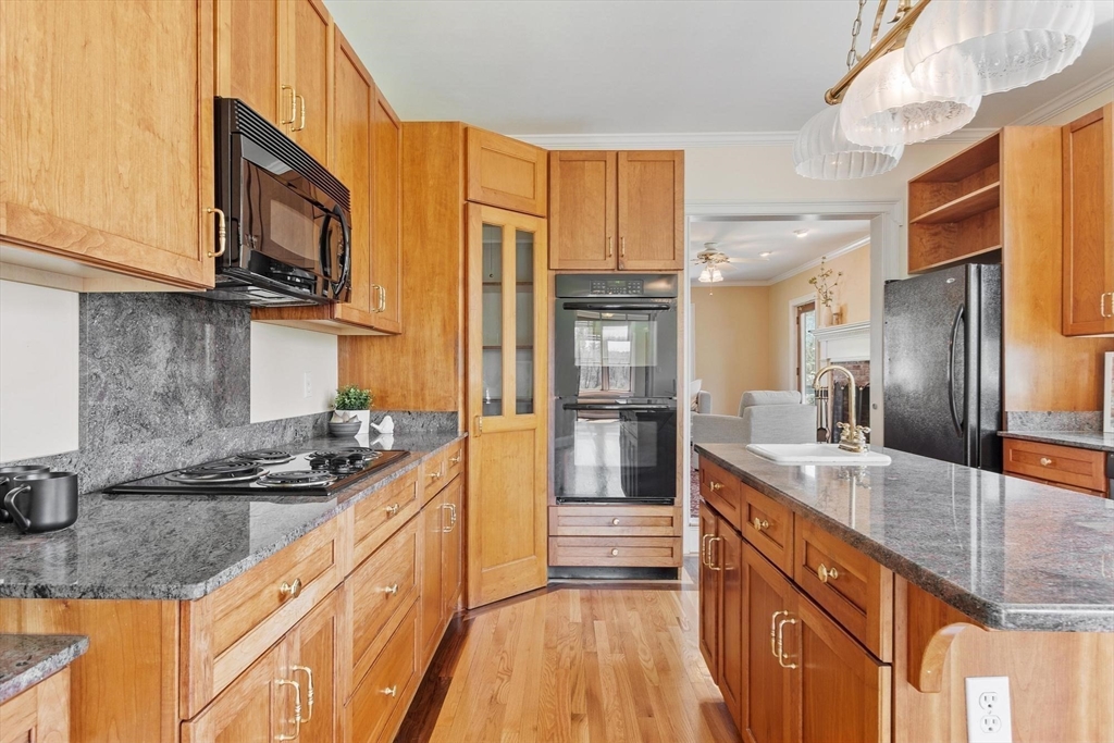 210 Old Littleton Road Harvard, MA 01451 - Photo 12 of 42