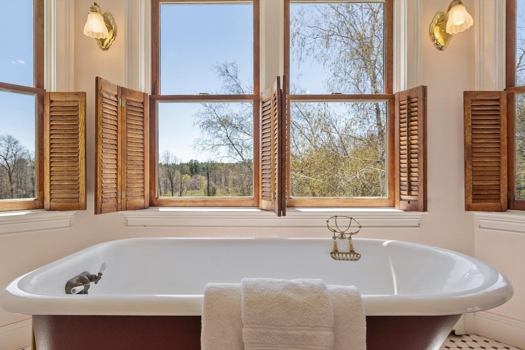 210 Old Littleton Road Harvard, MA 01451 - Photo 24 of 42