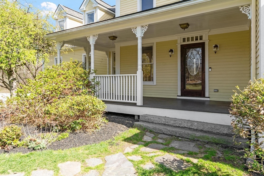 210 Old Littleton Road Harvard, MA 01451 - Photo 3 of 42