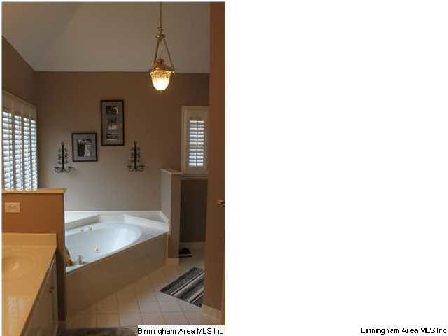 5517 Magnolia Trace Birmingham, AL 35244 - Photo 23 of 29