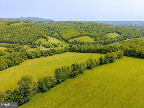 $995,000 | 930 Osman Road, Alum Bank, PA 15521