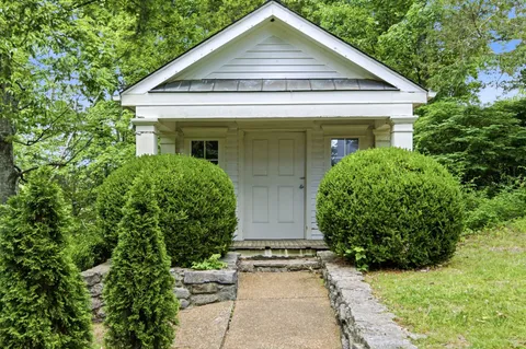 $2,495,000 | 2455 Long Hollow Pike, Hendersonville, TN 37075