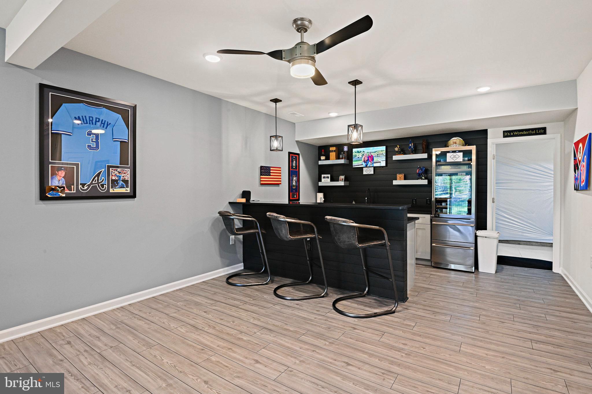 15788 Gardenia Rdg Way Haymarket, VA 20169 - Photo 29 of 50 a living room with furniture