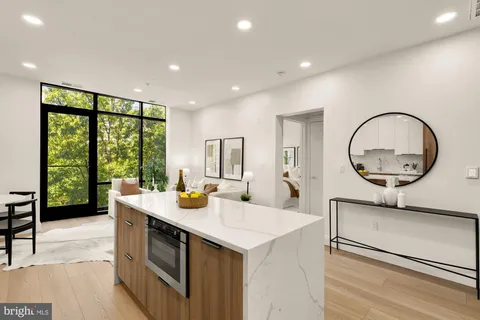 $449,900 | 4111 Connecticut Avenue Northwest, Unit 302, Washington, DC 20008