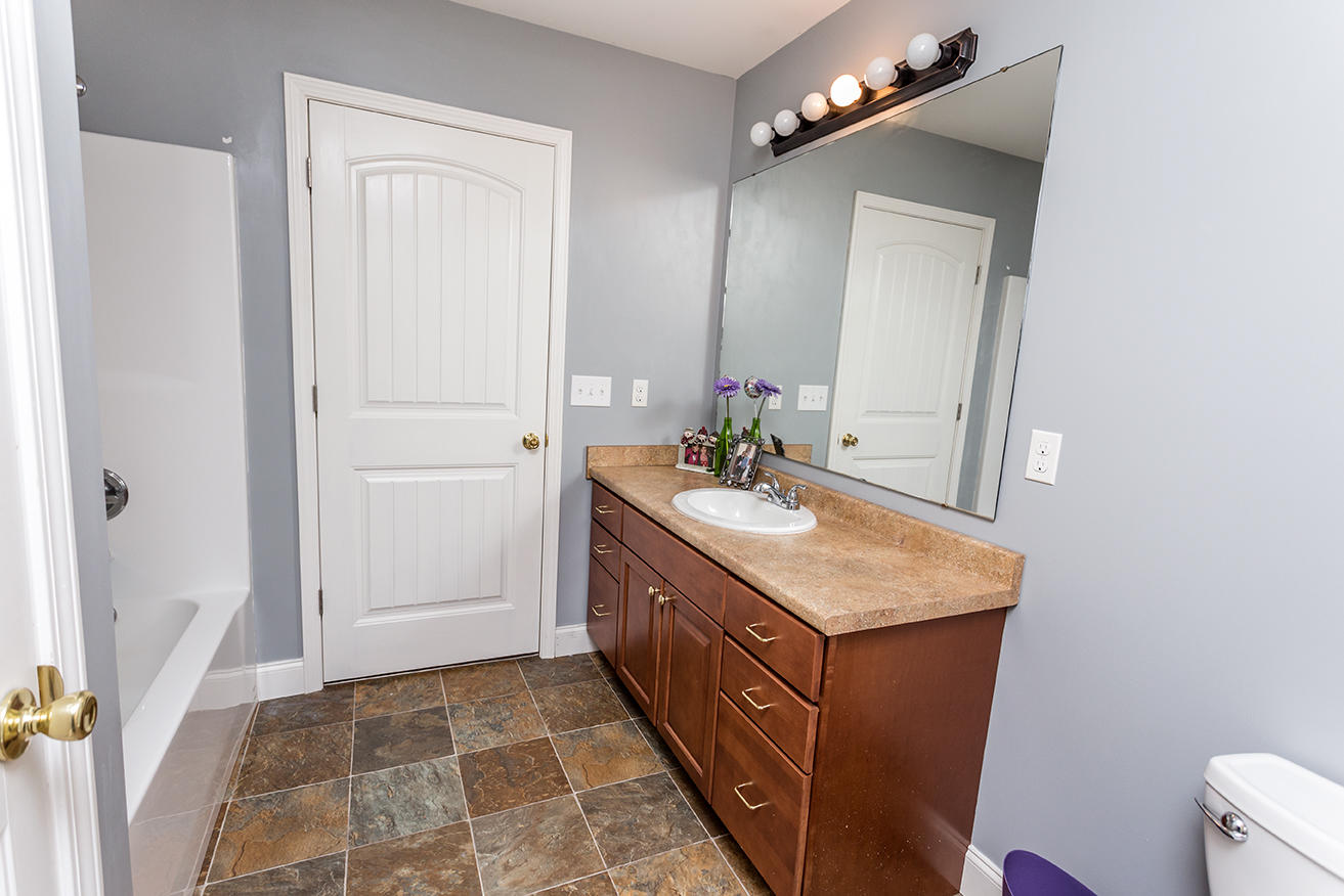2425 Van Davis Road Charleston, TN 37310 - Photo 11 of 24 IMG_5584