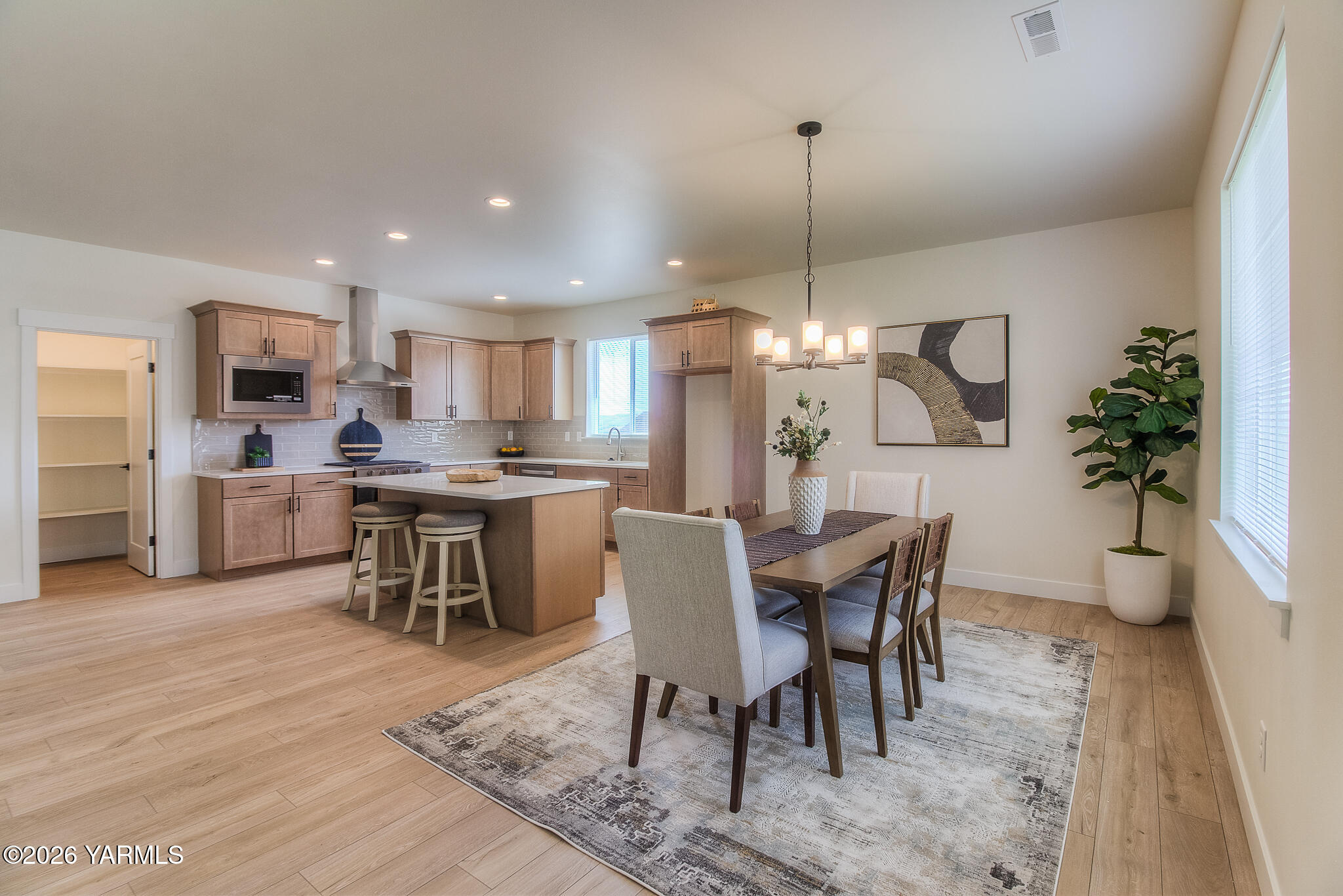 404 South 90th Avenue Yakima, WA 98908 - Photo 8 of 21 Kitchen #1