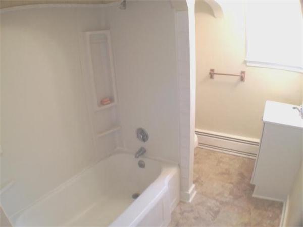 420 Parker Street Springfield, MA 01129 - Photo 5 of 16 a bathroom with a bathtub