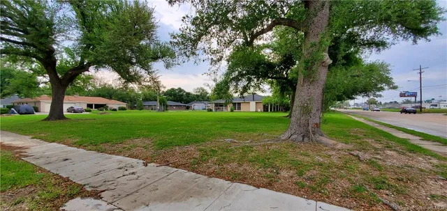 $59,500 | 0 East Prien Lake Road, Lake Charles, LA 70601