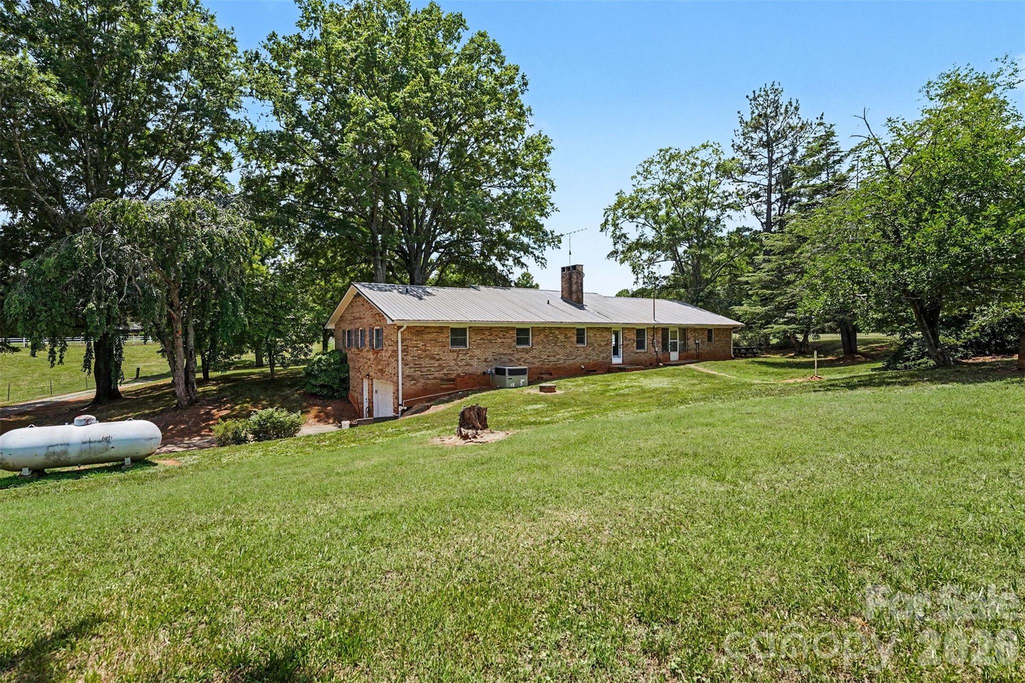 591 Mullis Road Union Grove, NC 28689 - Photo 34 of 42