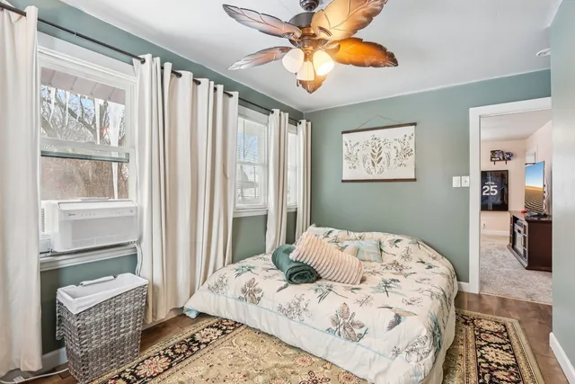 $425,000 | 11471 West Leland Avenue, Beach Park, IL 60099