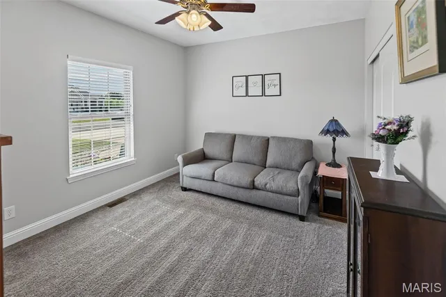 $389,000 | 972 Half Moon Lane, Caseyville, IL 62232