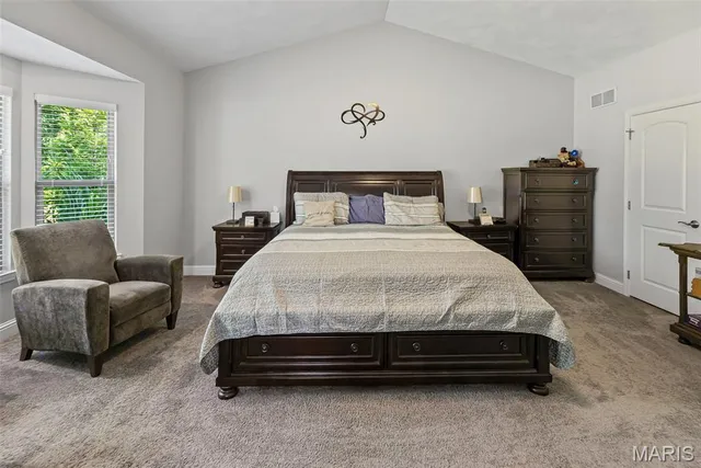 $389,000 | 972 Half Moon Lane, Caseyville, IL 62232