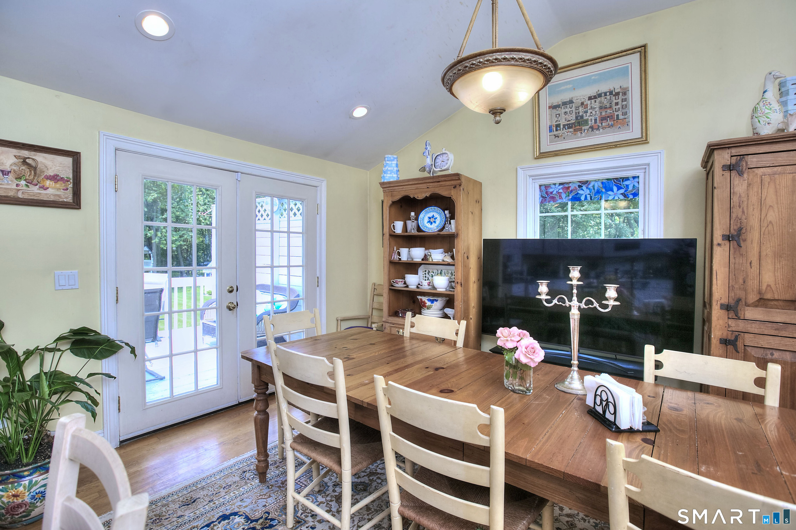 287 Greens Farms Road Westport, CT 06880 - Photo 19 of 34