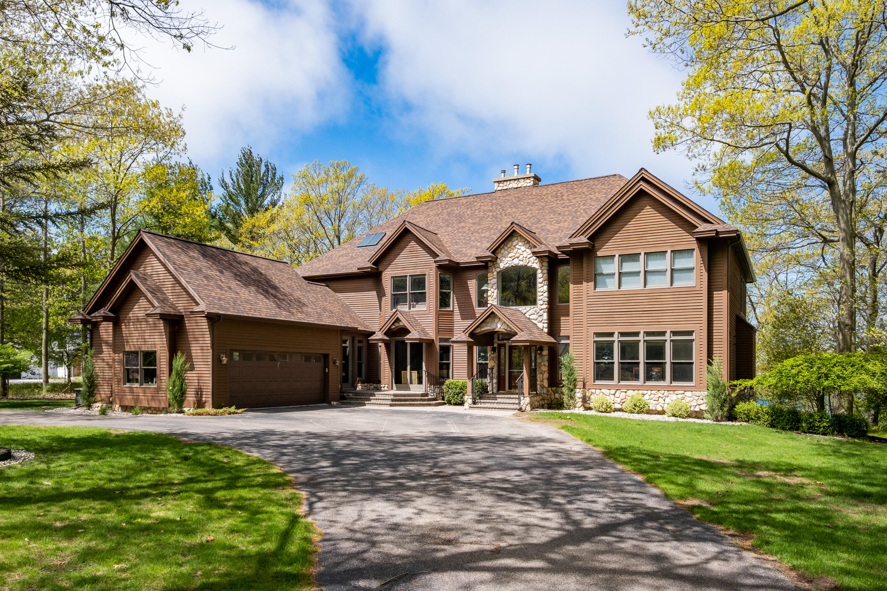 4235 North Ridge Road Mears, MI 49436 - Photo 3 of 75 Photo-2