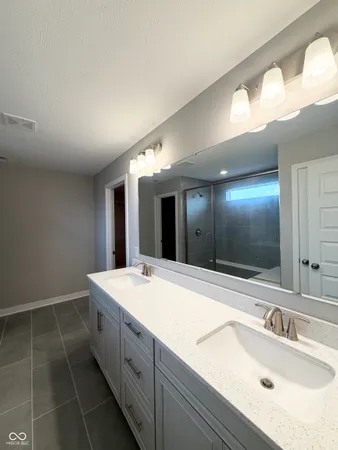 $3,500 | 908 Edmonds Place, Greenwood, IN 46143