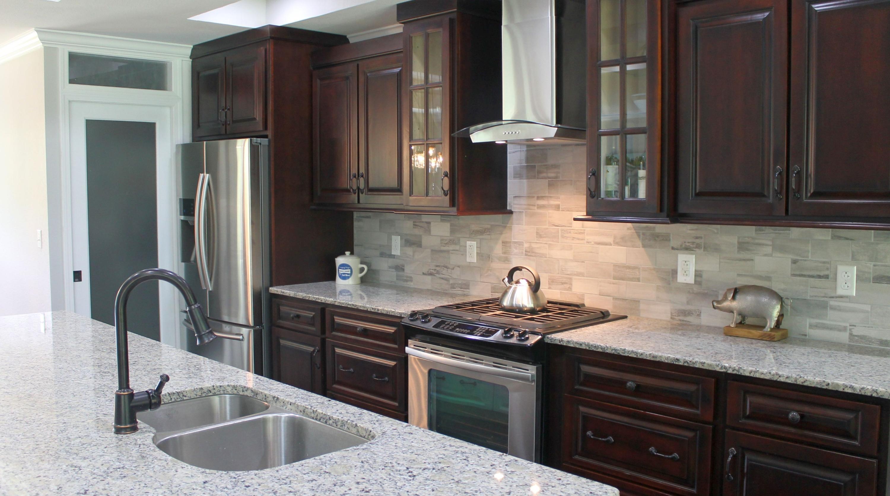 256 Bush Road Clinton, TN 37716 - Photo 15 of 35 KITCHEN with pantry door