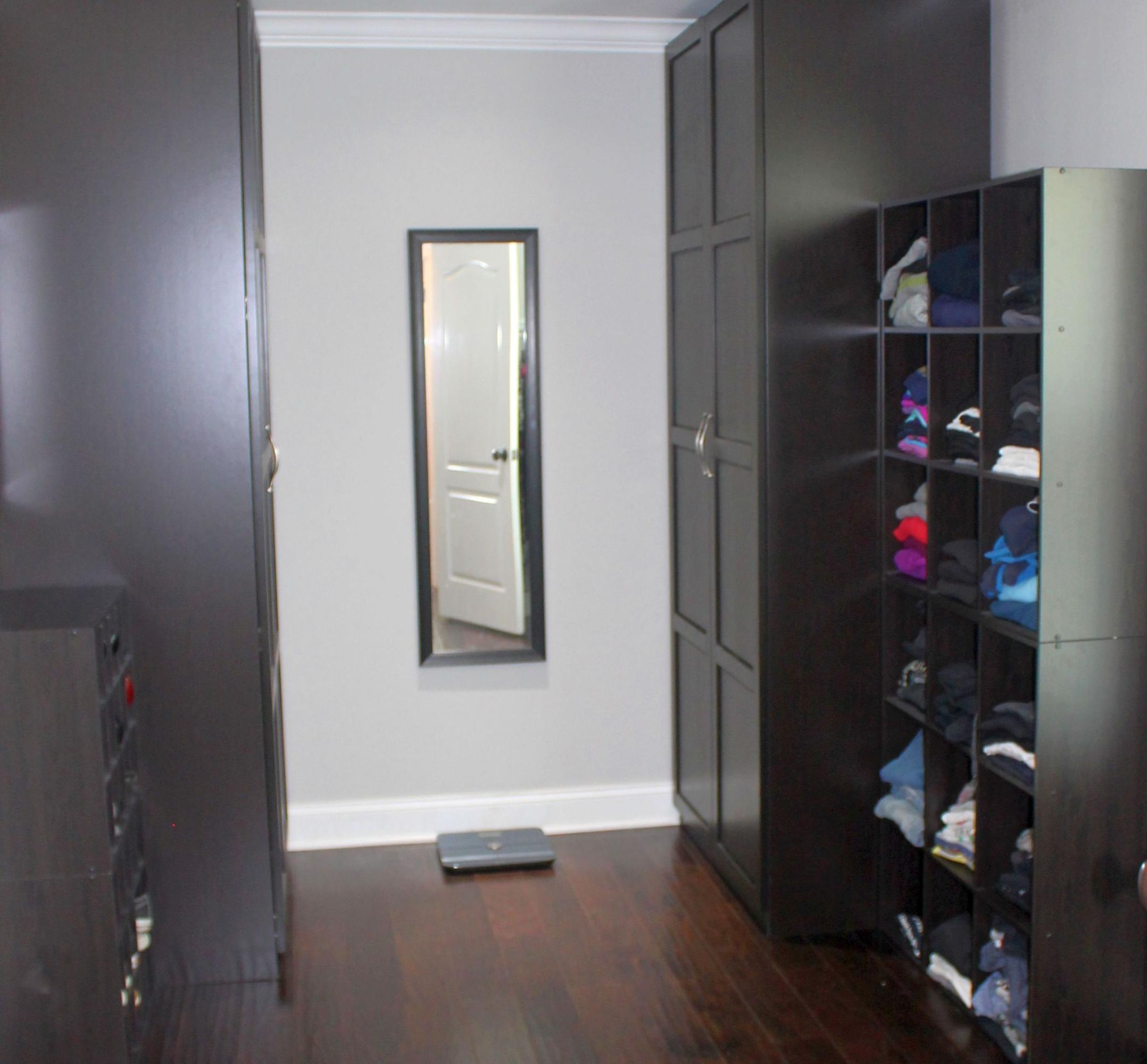 256 Bush Road Clinton, TN 37716 - Photo 19 of 35 Changing Room (aka 'Closet')
