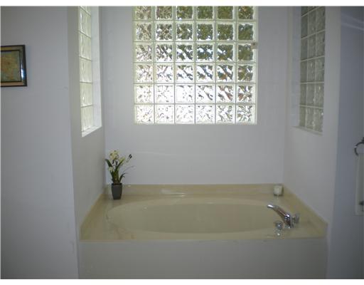 7738 Rinehart Drive Boynton Beach, FL 33437 - Photo 11 of 24 MASTER BATHROOM