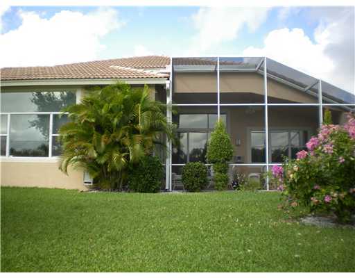 7738 Rinehart Drive Boynton Beach, FL 33437 - Photo 19 of 24 VIEW OF BACKYARD