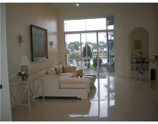 7738 Rinehart Drive Boynton Beach, FL 33437 - Photo 3 of 24 LIVING ROOM
