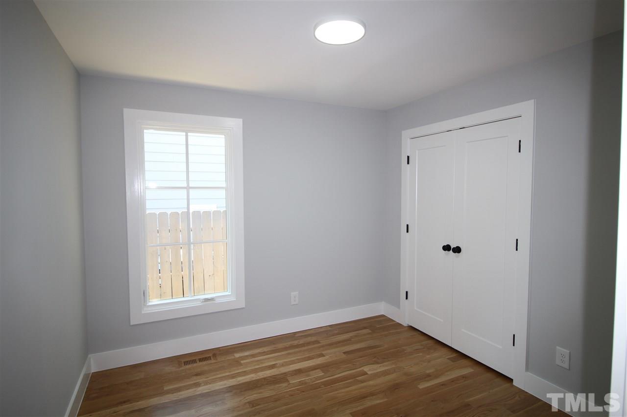 205 Bledsoe Avenue Raleigh, NC 27601 - Photo 7 of 23