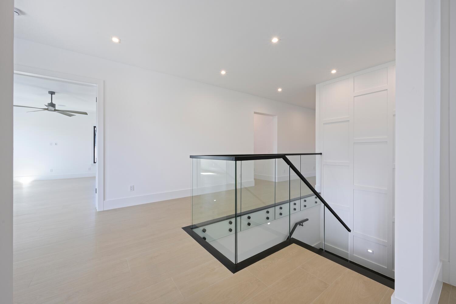 11288 West Teach Road Palm Beach Gardens, FL 33410 - Photo 26 of 88 LANDING SECOND FLOOR