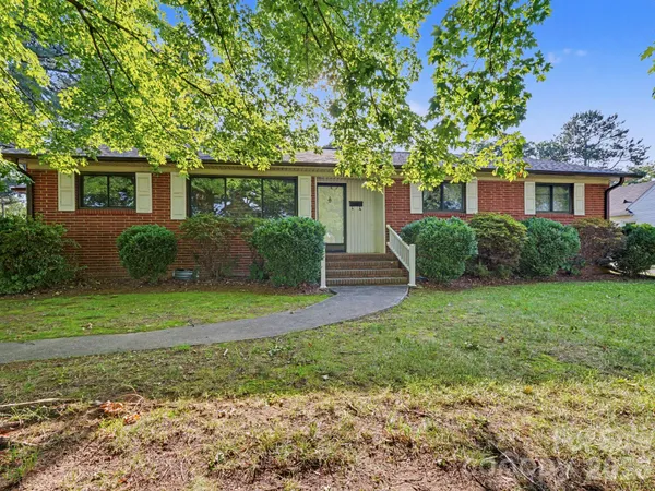 $329,000 | 1006 South Main Street, Landis, NC 28088