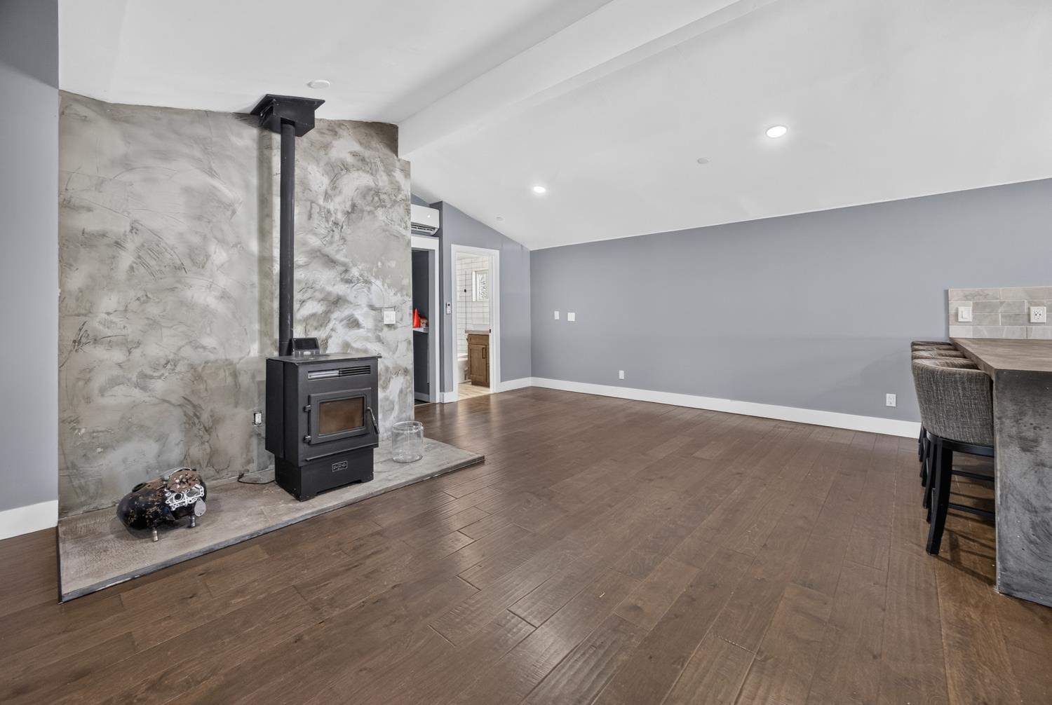 6161 Gallagher Road Pilot Hill, CA 95664 - Photo 12 of 49 Gallery Image 12