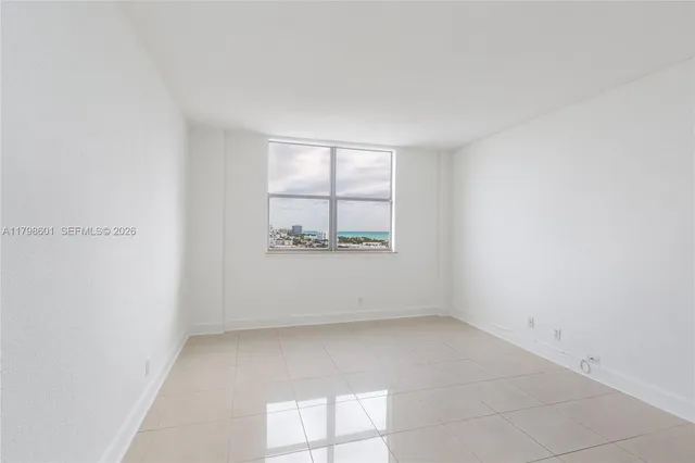 $3,300 | 401 69th Street, Unit 1413, Miami Beach, FL 33141