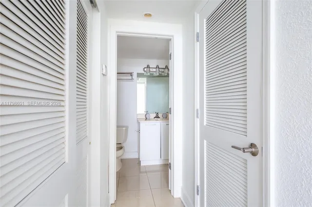 $3,300 | 401 69th Street, Unit 1413, Miami Beach, FL 33141