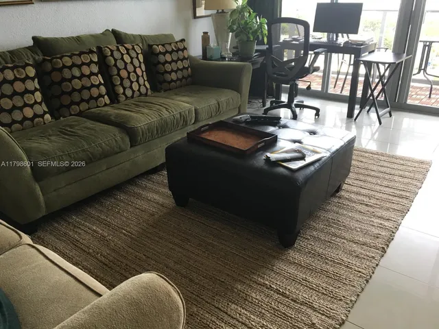 $3,300 | 401 69th Street, Unit 1413, Miami Beach, FL 33141