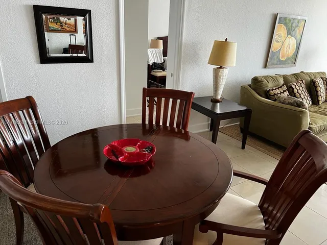 $3,300 | 401 69th Street, Unit 1413, Miami Beach, FL 33141