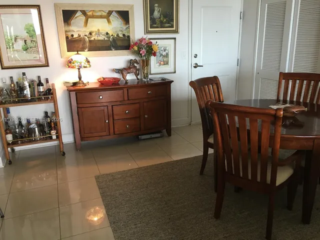 $3,300 | 401 69th Street, Unit 1413, Miami Beach, FL 33141