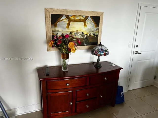 $3,300 | 401 69th Street, Unit 1413, Miami Beach, FL 33141