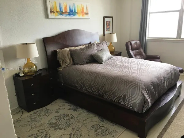 $3,300 | 401 69th Street, Unit 1413, Miami Beach, FL 33141