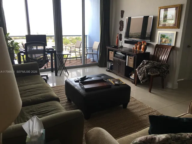 $3,300 | 401 69th Street, Unit 1413, Miami Beach, FL 33141