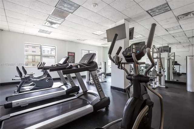 $3,300 | 401 69th Street, Unit 1413, Miami Beach, FL 33141