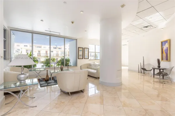 $3,300 | 401 69th Street, Unit 1413, Miami Beach, FL 33141