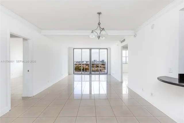 $3,300 | 401 69th Street, Unit 1413, Miami Beach, FL 33141
