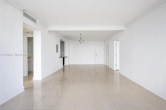 $3,300 | 401 69th Street, Unit 1413, Miami Beach, FL 33141