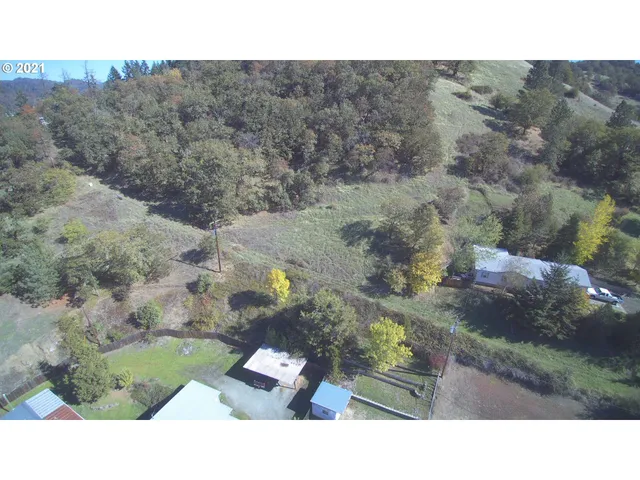 a black and white photo of a house