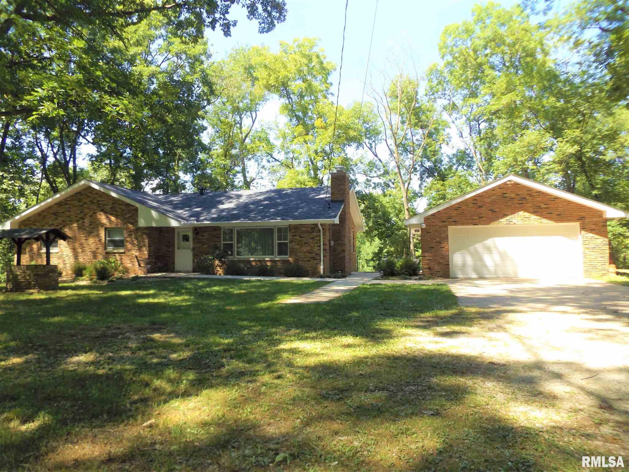 3173 Mall Road Pekin, IL 61554 - Photo 3 of 42