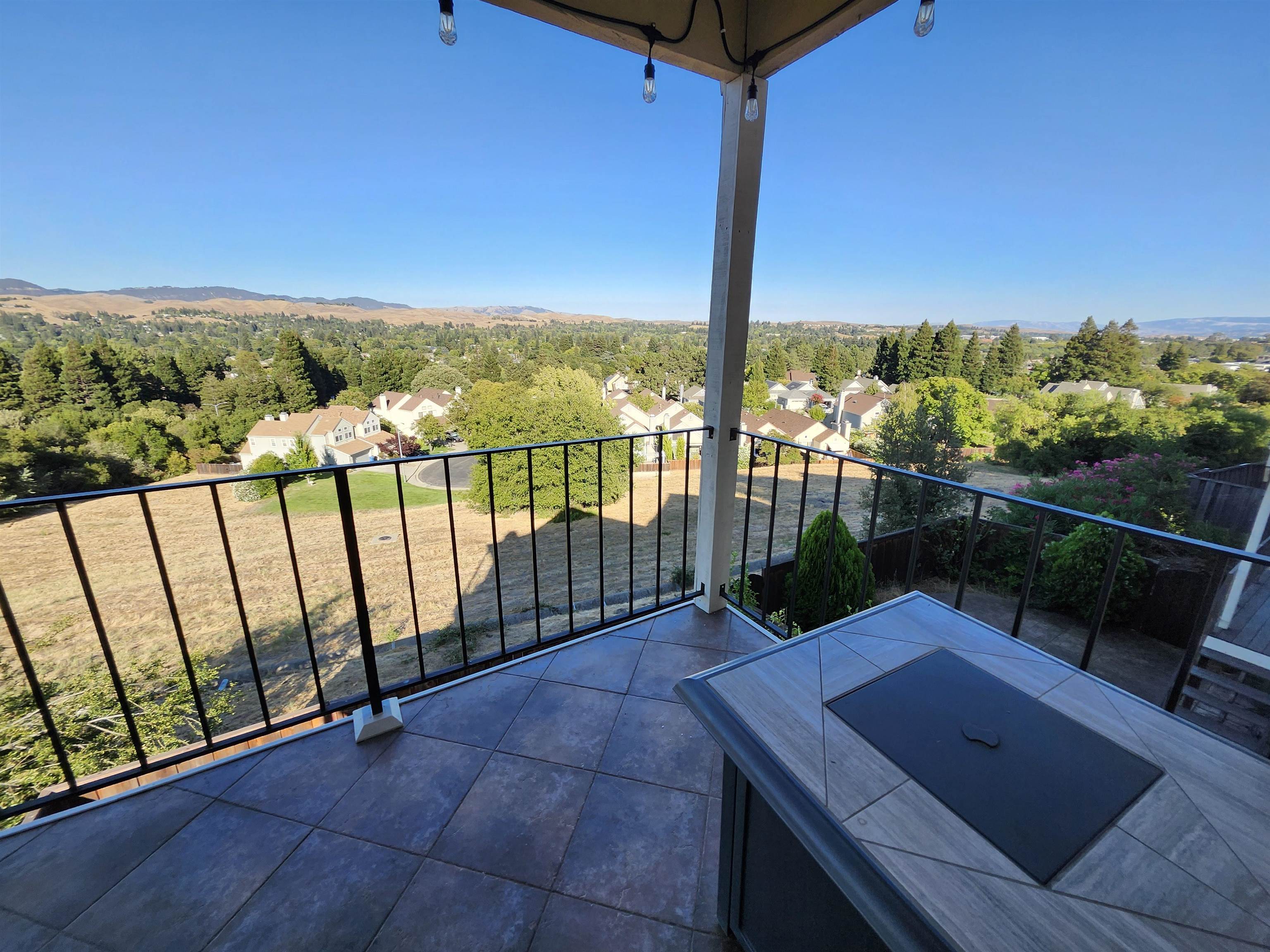 1823 Mockingbird Place Danville, CA 94526 - Photo 21 of 60 a view of a balcony with lake view