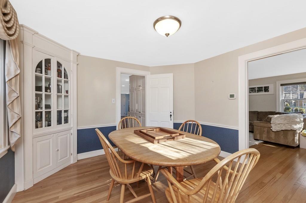 4 Winthrop Road Wayland, MA 01778 - Photo 11 of 20