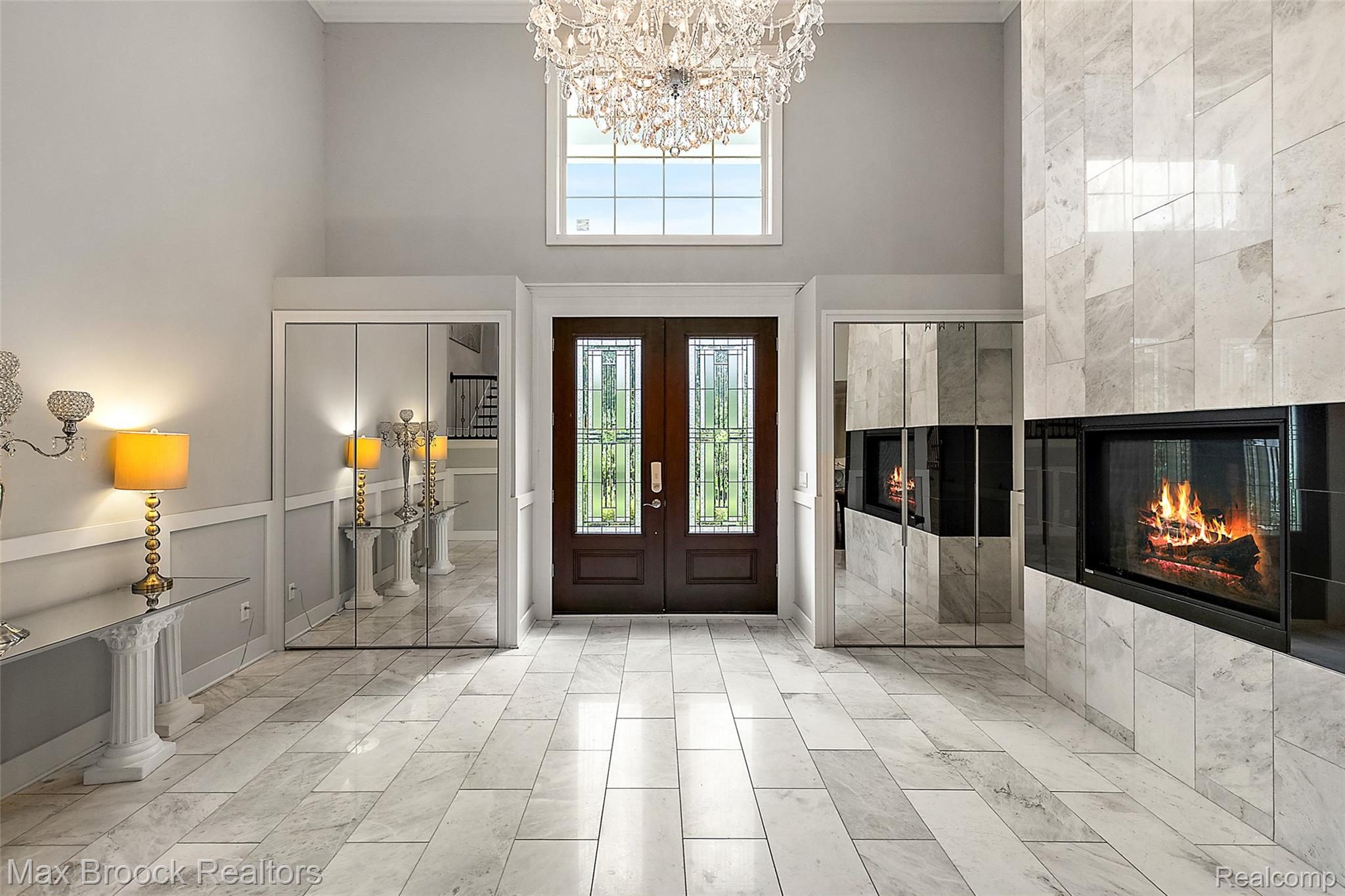 3774 Quarton Road Bloomfield Hills, MI 48302 - Photo 2 of 34 3774 Quarton Rd -28.jpg