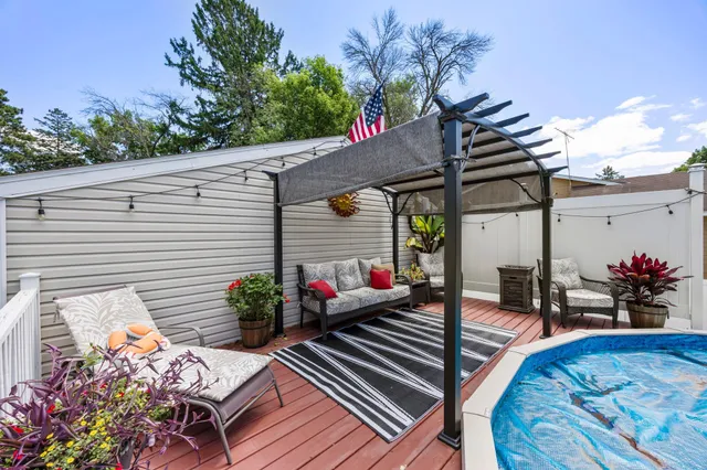 $260,000 | 308 8th Avenue Southeast, Forest Lake, MN 55025