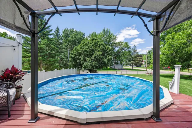 $260,000 | 308 8th Avenue Southeast, Forest Lake, MN 55025