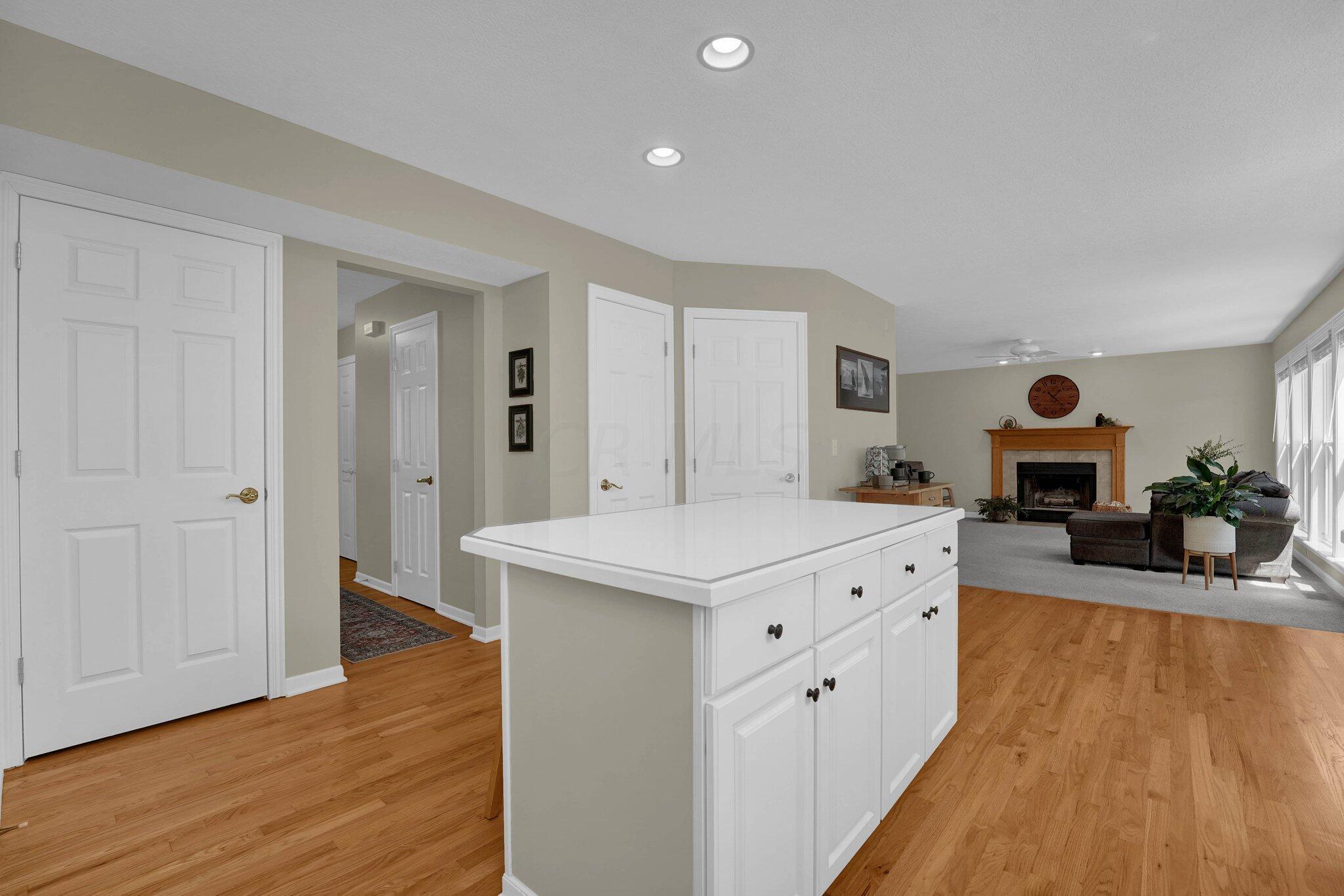5325 Liberty Road North Powell, OH 43065 - Photo 8 of 53 Kitchen